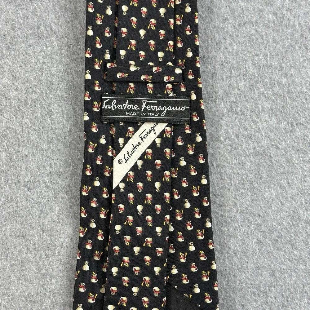 Vintage Ferragamo Snowman Christmas Silk Tie Italy Holiday Novelty 57x3.75